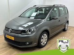 Volkswagen Touran - Occasion 1.2 TSI Highline BlueMotion 7p. | Grijs | Tweedehands Touran | Cruise | Airco | B