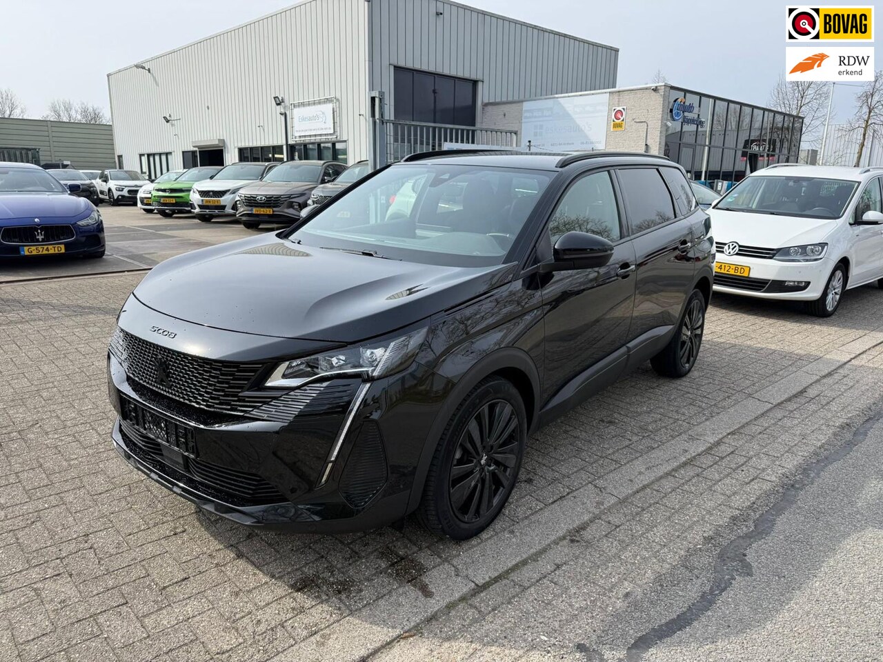 Peugeot 5008 - 1.2 PureTech GT Black Pack, Navi, NAP, 7 Persoons - AutoWereld.nl