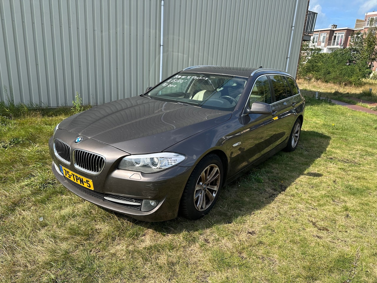 BMW 5-serie Touring - 520i High Executive | 2012 | 310.437 km - AutoWereld.nl