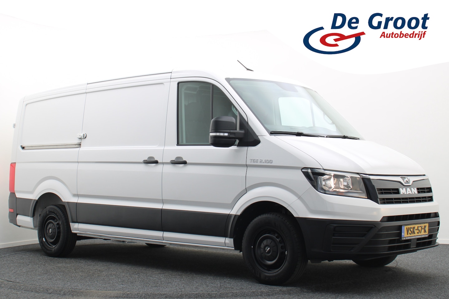 MAN TGE - 30 2.0 L3H2 3-Zits, Camera, Apple Carplay, Cruise, Airco - AutoWereld.nl