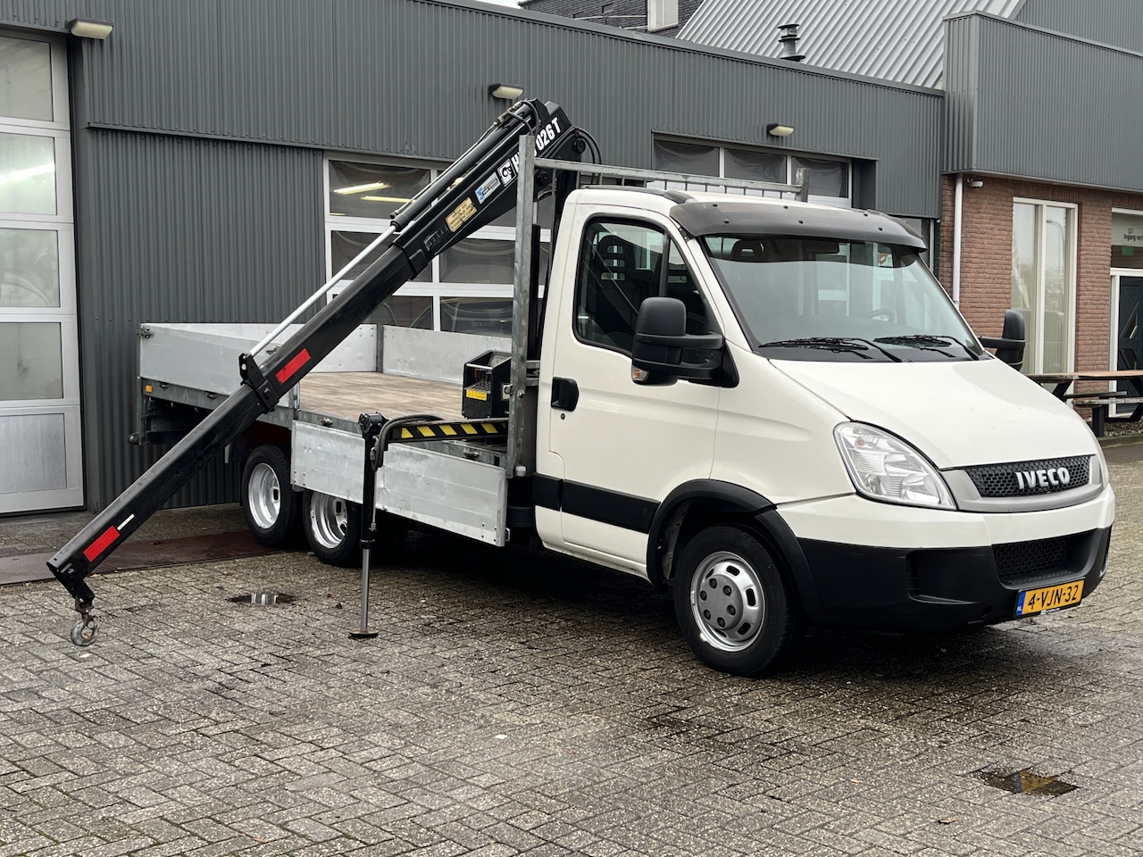 Iveco Daily - 40C17 D EEV 7,5 Ton Haib 026T kraan 4000kg laadvermogen Pto aangedreve Liftas achter Cruis - AutoWereld.nl