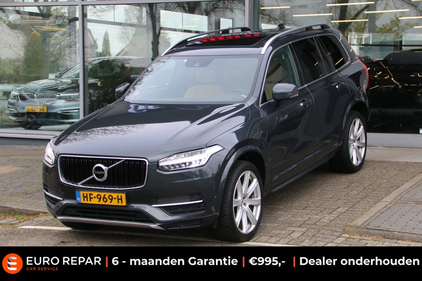 Volvo XC90 - 2.0 T8 Twin Engine AWD R-Design PANO-DAK NL-AUTO NAP! - AutoWereld.nl