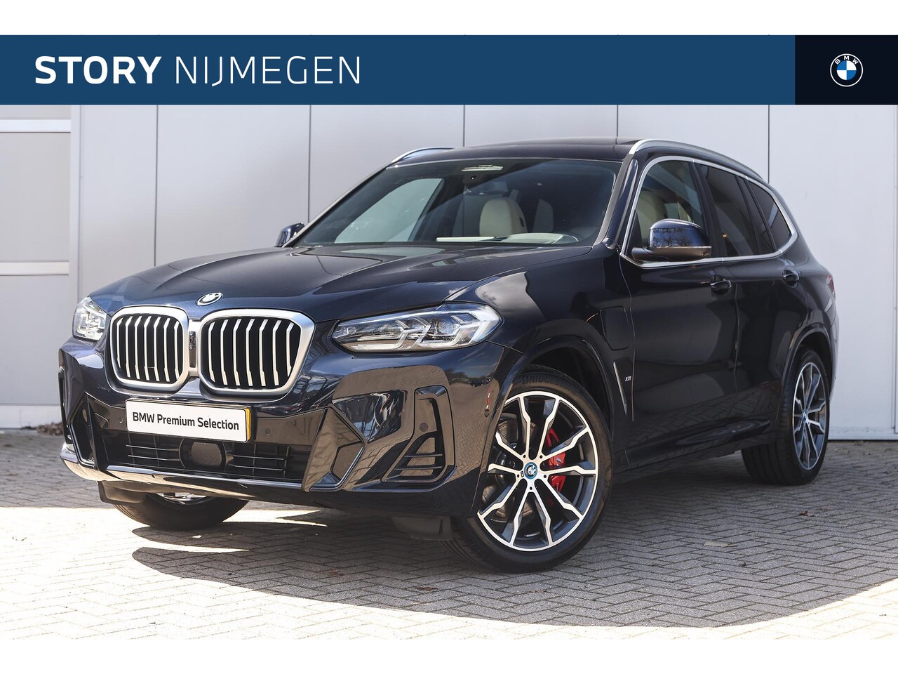 BMW X3 - xDrive30e High Executive M Sport Automaat / Panoramadak / Sportstoelen / Comfort Access / - AutoWereld.nl