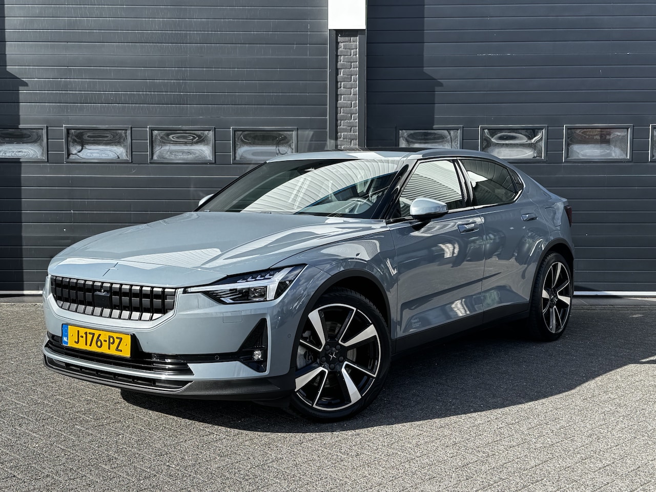 Polestar 2 - Long Range Dual Motor Launch Edition 78kWh | Pilot Plus | 92% SOH | 360 Camera | H&K Audio - AutoWereld.nl
