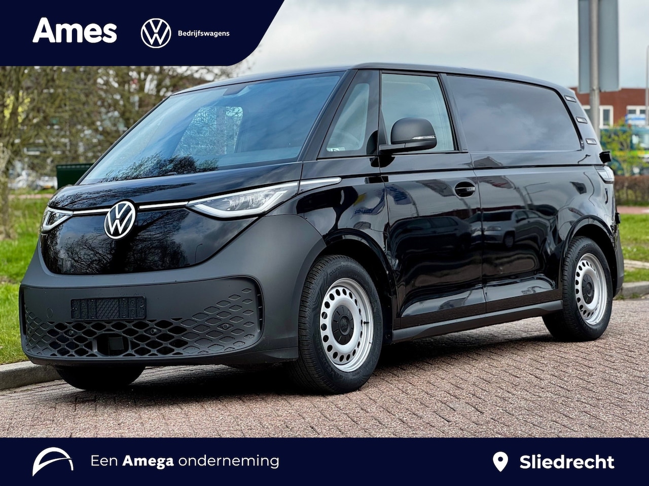 Volkswagen ID. Buzz Cargo - 79kWh 286pk Economy Business | Trekhaak | Allseasonbanden | Achteruitrijcamera - AutoWereld.nl