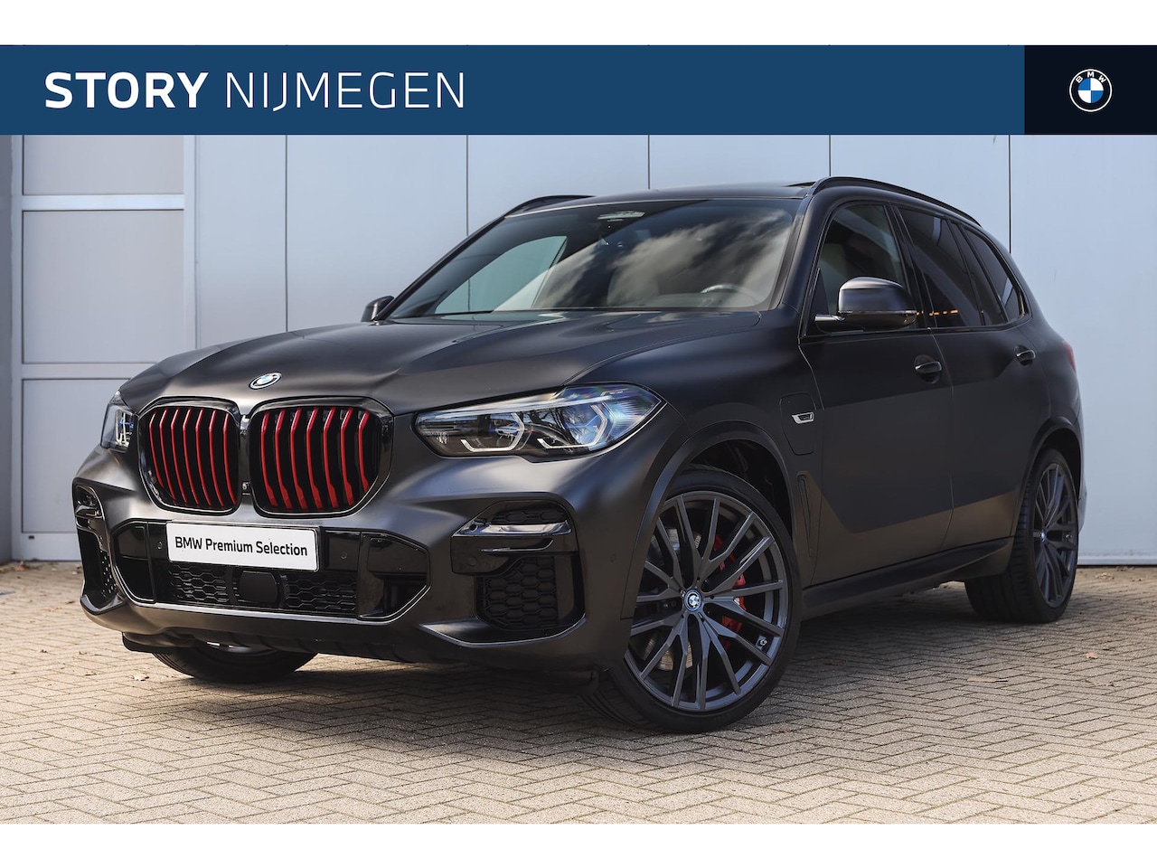 BMW X5 - xDrive45e High Executive Sport Line Automaat / Trekhaak / Panoramadak / Comfortstoelen / C - AutoWereld.nl