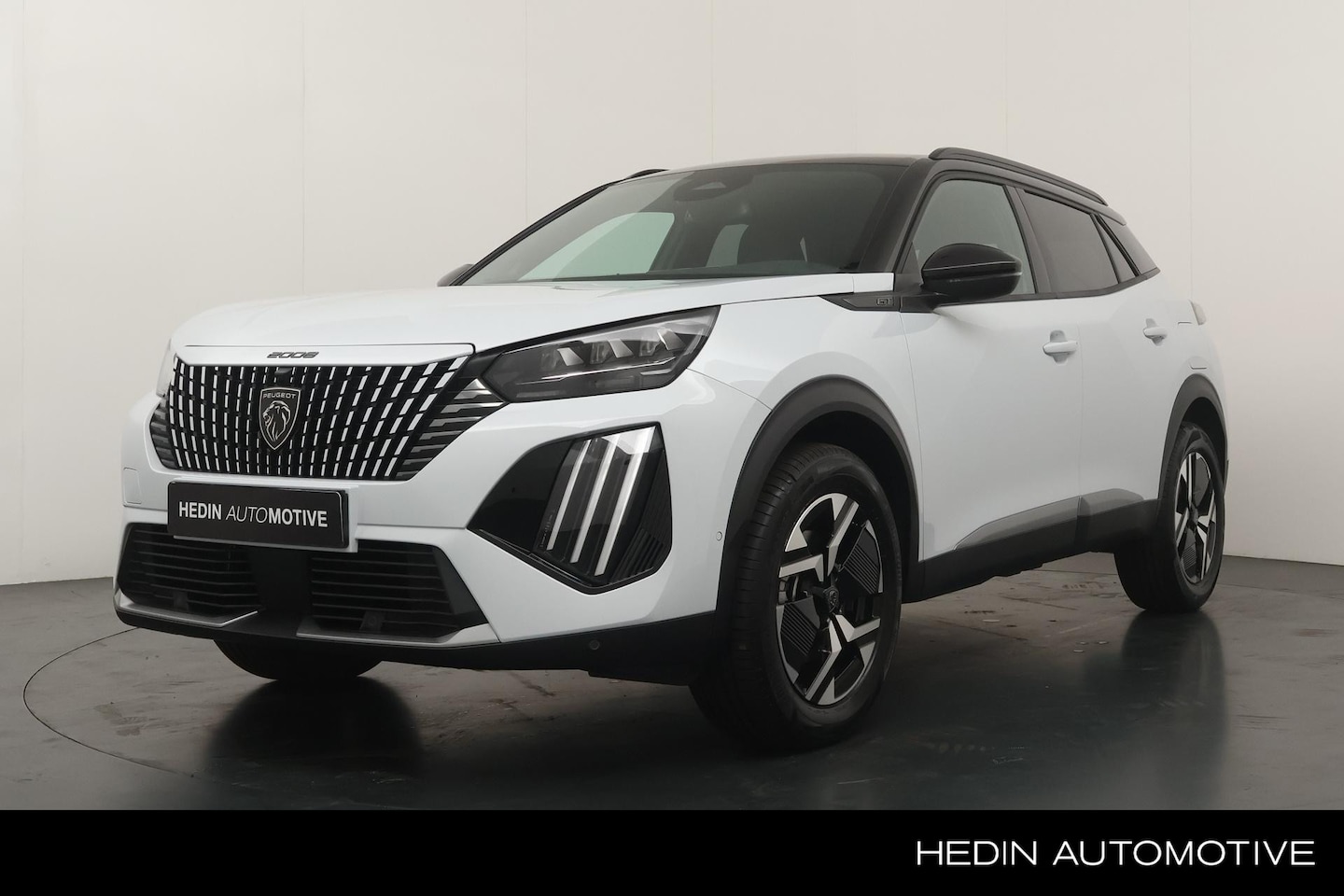 Peugeot 2008 - 1.2 Hybrid 145 GT 1.2 Hybrid 145 GT - AutoWereld.nl