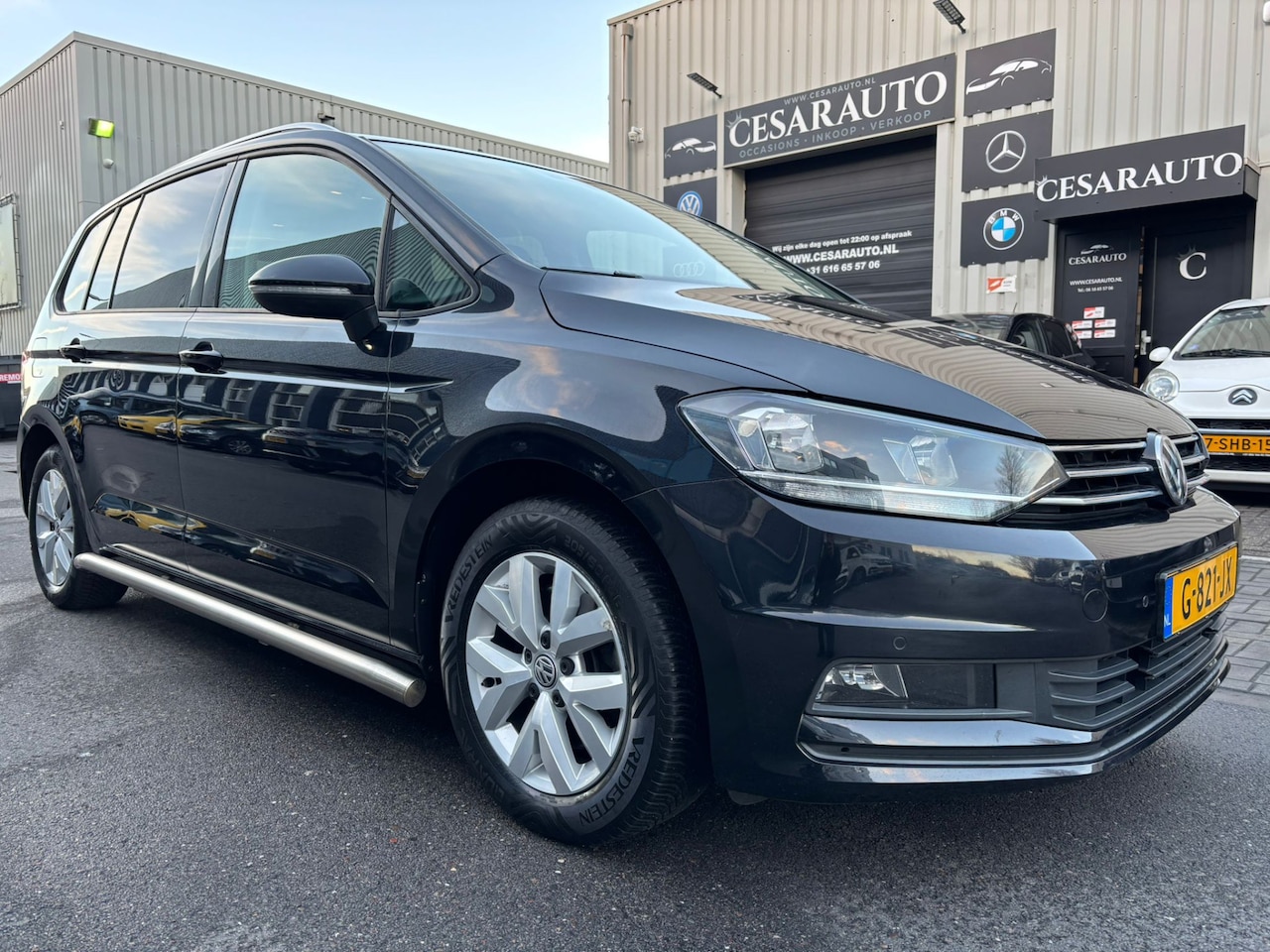 Volkswagen Touran - 1.5 TSI AUTOMAAT / 7 PERSOONS / 167 DKM - AutoWereld.nl