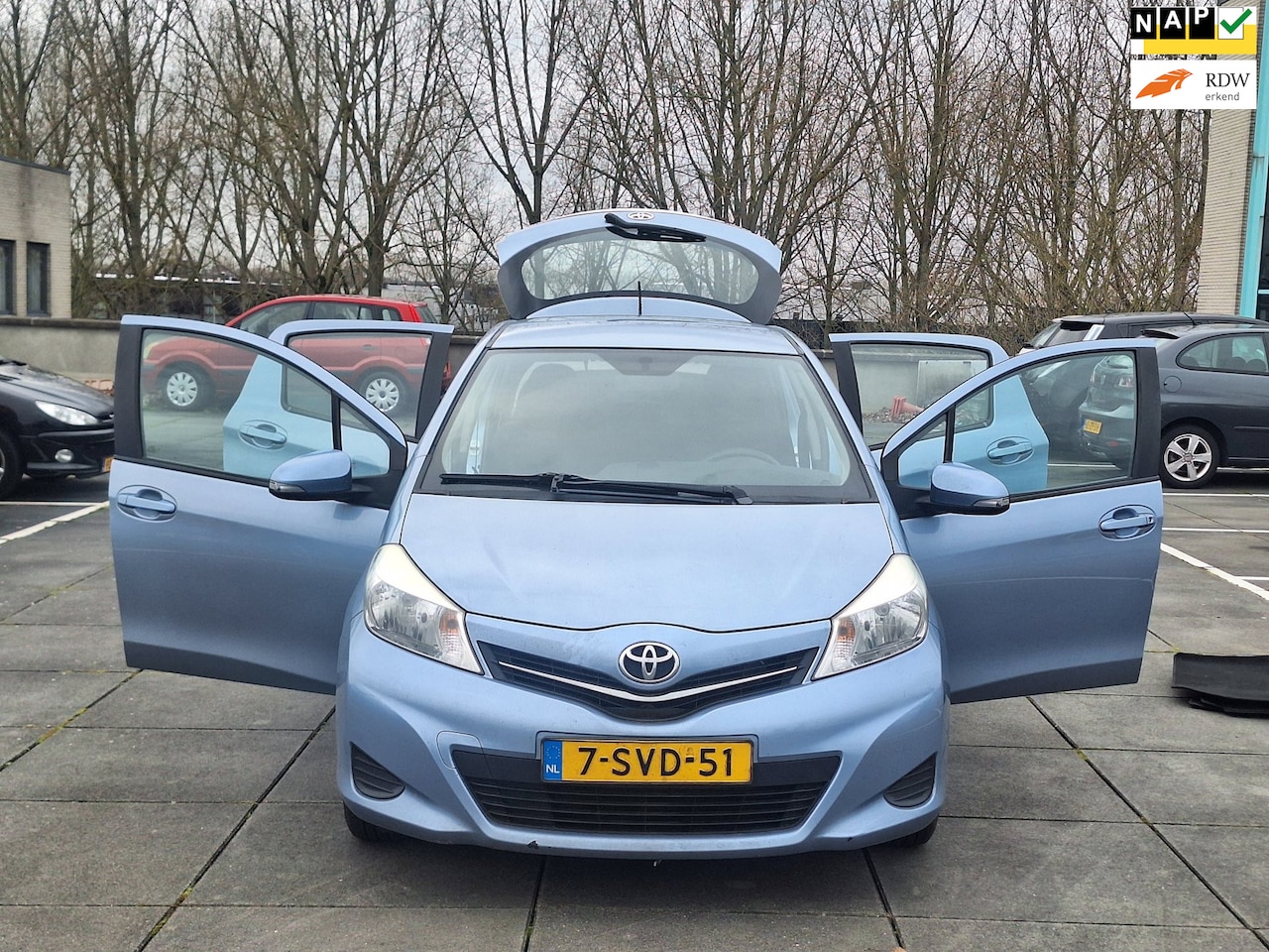 Toyota Yaris - €3700,- Apk 2027 5Drs Aircondition - AutoWereld.nl