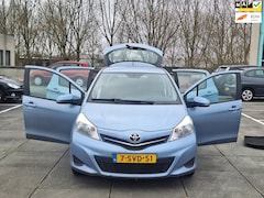 Toyota Yaris - €3699, - Apk 2027 5Drs Aircondition