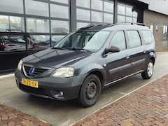 Dacia Logan MCV - 1.6 Lauréate 7p. | Airco