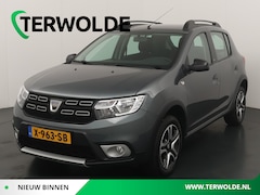 Dacia Sandero Stepway - TCe 90 Bi-Fuel Celebration | Trekhaak | Navigatie | Parkeersensoren