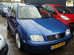 Volkswagen Bora Variant - 2.3 V5 Highline leer pano nap apk