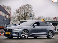 Volvo V60 - 2.0 T6 Recharge AWD Business Pro // 360°CAMERA / HARMAN KARDON / LEDER