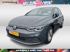 Volkswagen Golf - 1.0 eTSI Life Business Navigatie / Parkeersensoren / Ergo-Active bestuurdersstoel, Sport-c