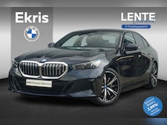 BMW i5 - Sedan eDrive40 M Sportpakket 20'' / Panoramadak / Comfortstoelen / Harman Kardon / Driving