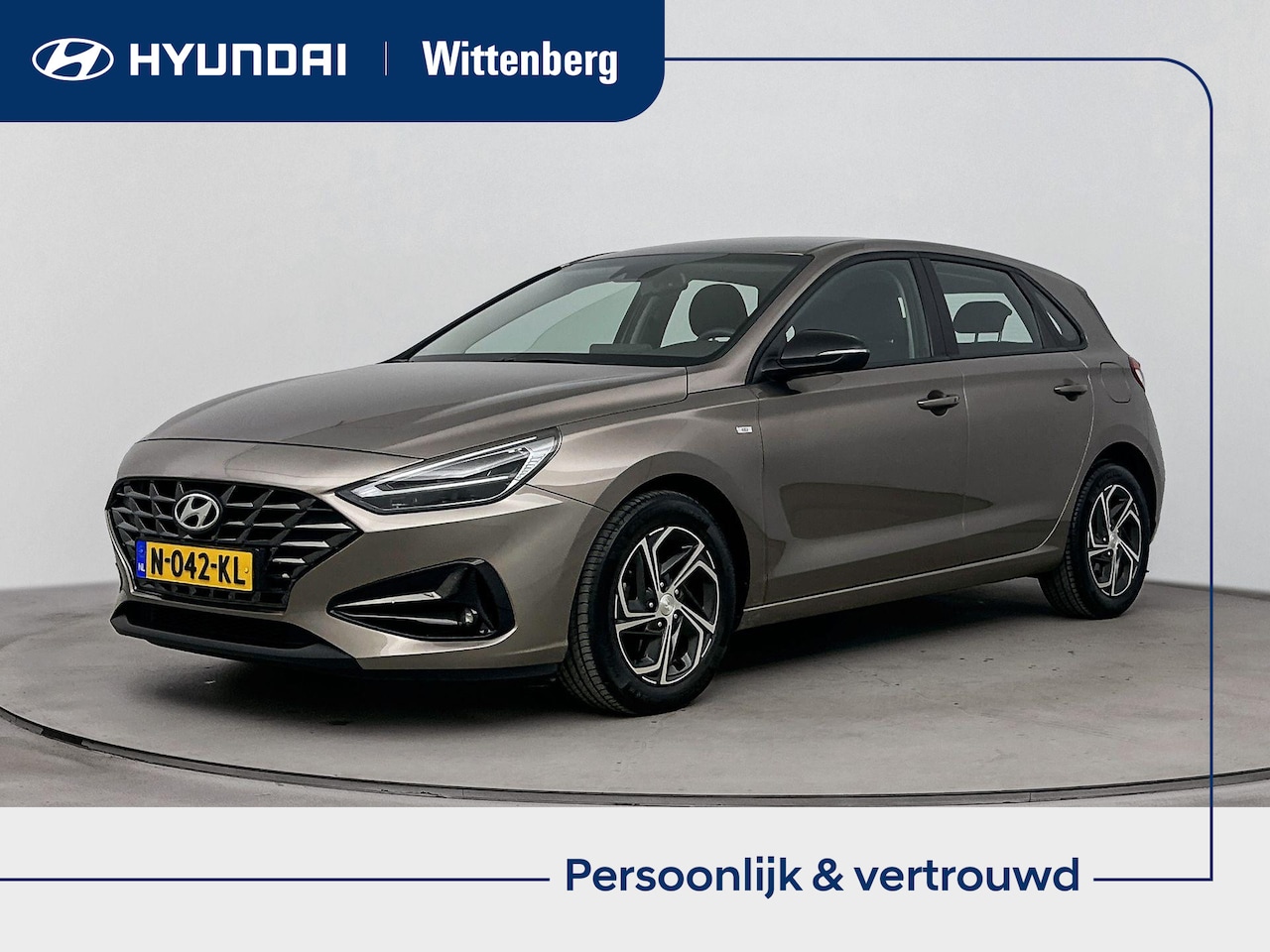 Hyundai i30 - 1.0 T-GDi MHEV Comfort Smart | Trekhaak | Navigatie & Carplay | Camera | - AutoWereld.nl