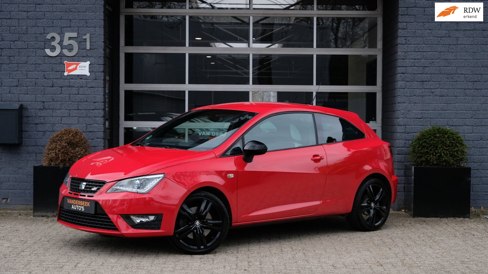 SEAT Ibiza SC - 1.8 TSI Cupra 192PK Cruise|Navi|Led - AutoWereld.nl