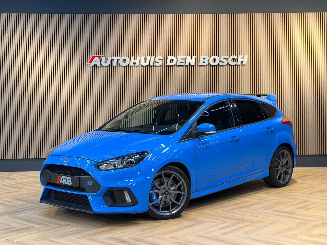 Ford Focus - 2.3 RS 350PK - Recaro RS stoelen - Nieuwstaat! - AutoWereld.nl