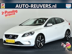 Volvo V40 - 2.0 D4 R-Design / Bi-Xenon / Navi / Cruisecontrol / Cam