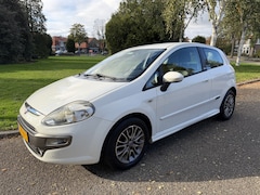 Fiat Punto Evo - 1.3 M-Jet Dynamic YOUNGTIMER EURO 5 NAP