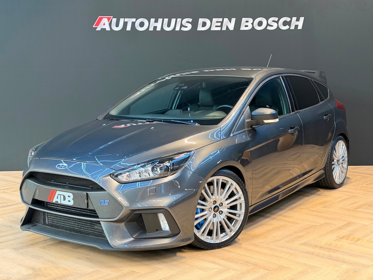 Ford Focus - 2.3 RS 350PK - Sony - Camera - AutoWereld.nl
