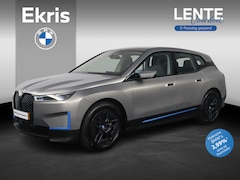 BMW iX - xDrive40 Business Edition Plus 77 kWh | Driving Assistant Professional| voorstoelen verwar