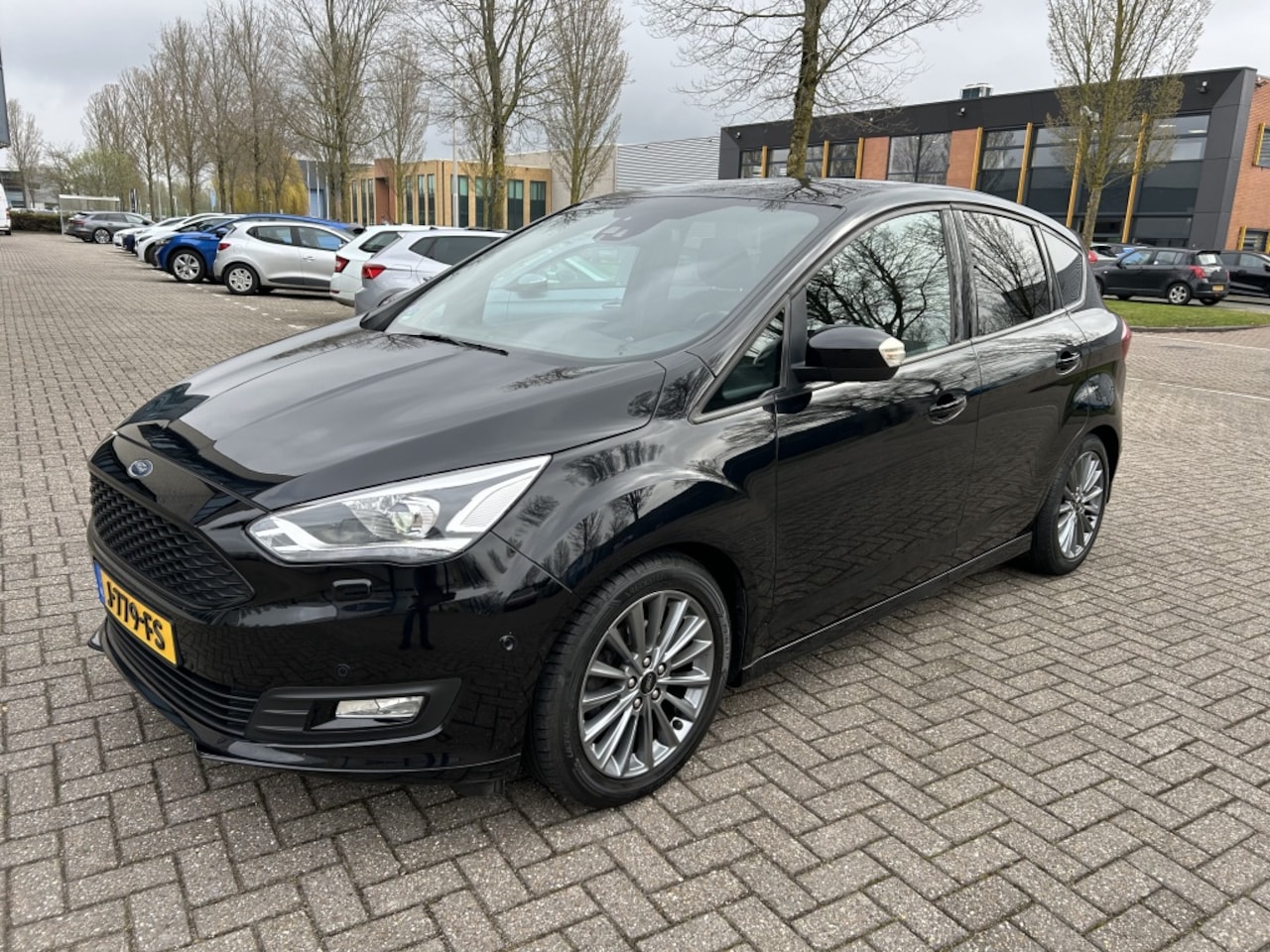 Ford C-Max - 1.0 Titanium XENON CARPLAY CAMERA TRHK NAP! - AutoWereld.nl
