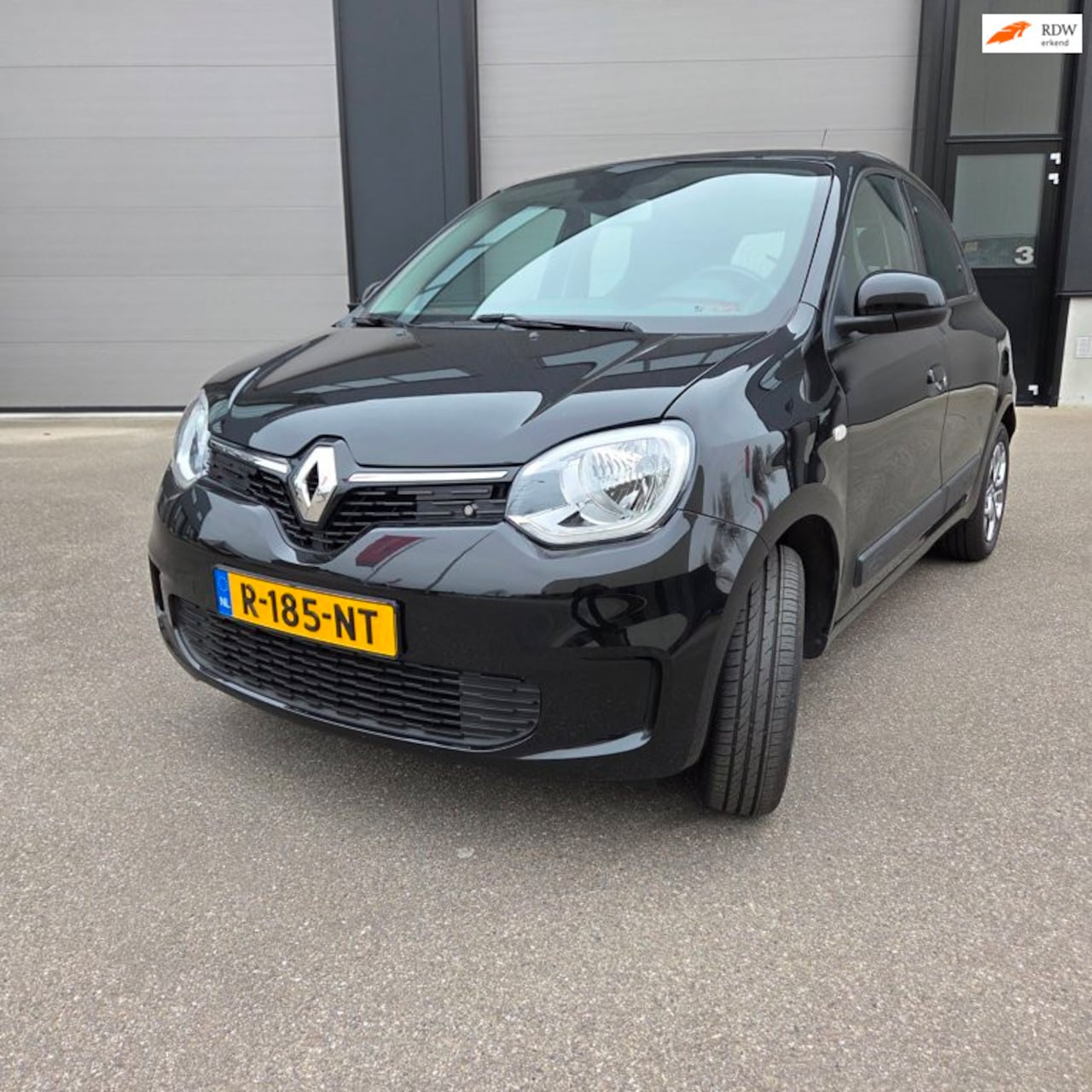 Renault Twingo Z.E. - R80 E-Tech Série Limitée Urban Night 22 kWh - AutoWereld.nl