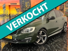 Volvo V60 - 2.4 D6 AWD Plug-In Hybrid Summum Pano|Stoelverw