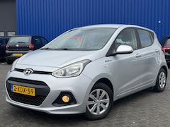 Hyundai i10 - 1.0i Go/Clima/Cruise/Navi/Trekhaak/NAP/Elekt. Raam