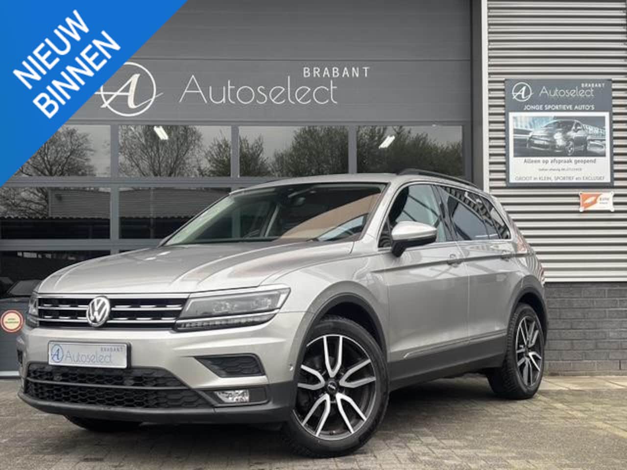 Volkswagen Tiguan - 1.5 TSI ACT Highline Clima Acc Camera - AutoWereld.nl