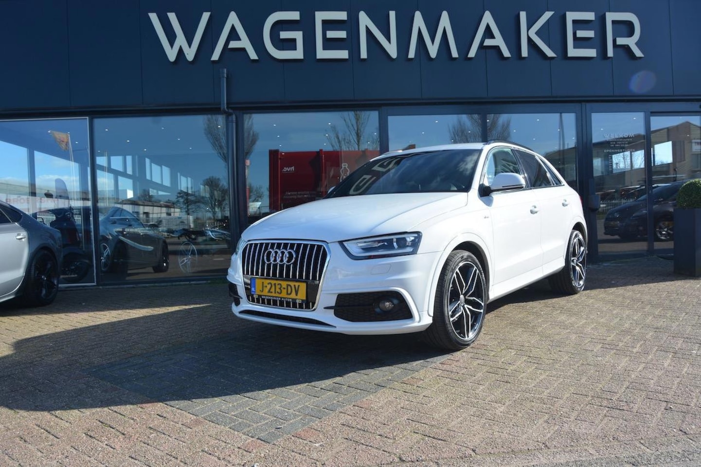 Audi Q3 - 2.0 TFSI quattro S Edition AUT|Clima|Cruise|NAVI|Goed Ondehrouden - AutoWereld.nl