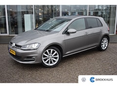 Volkswagen Golf - 1.2 TSI 110PK DSG-7 Highline | NAVIGATIE | LEDER | 17 INCH | CAMERA | ADAPT. CRUISE | STOE