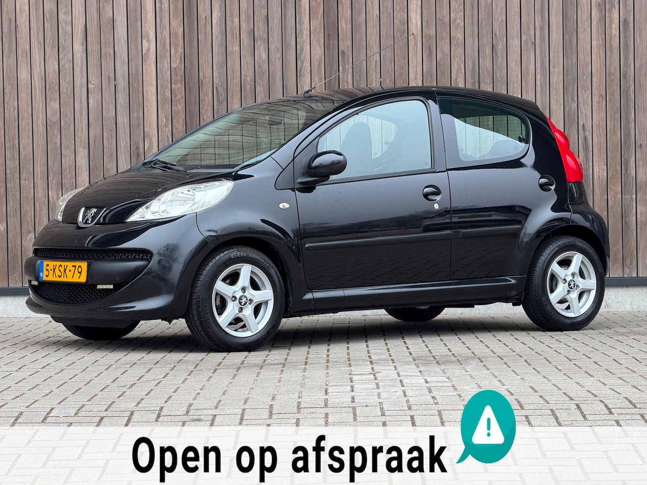 Peugeot 107 - 1.0-12V XS Urban Move / Airco / Toerenteller / - AutoWereld.nl