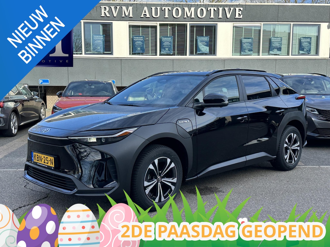 Toyota bZ4X - Dynamic 71 kWh VAN: 35.900,- VOOR: 32.877,- UW LENTEVOORDEEL: 3.023,-| LEKKER COMPLEET EN - AutoWereld.nl