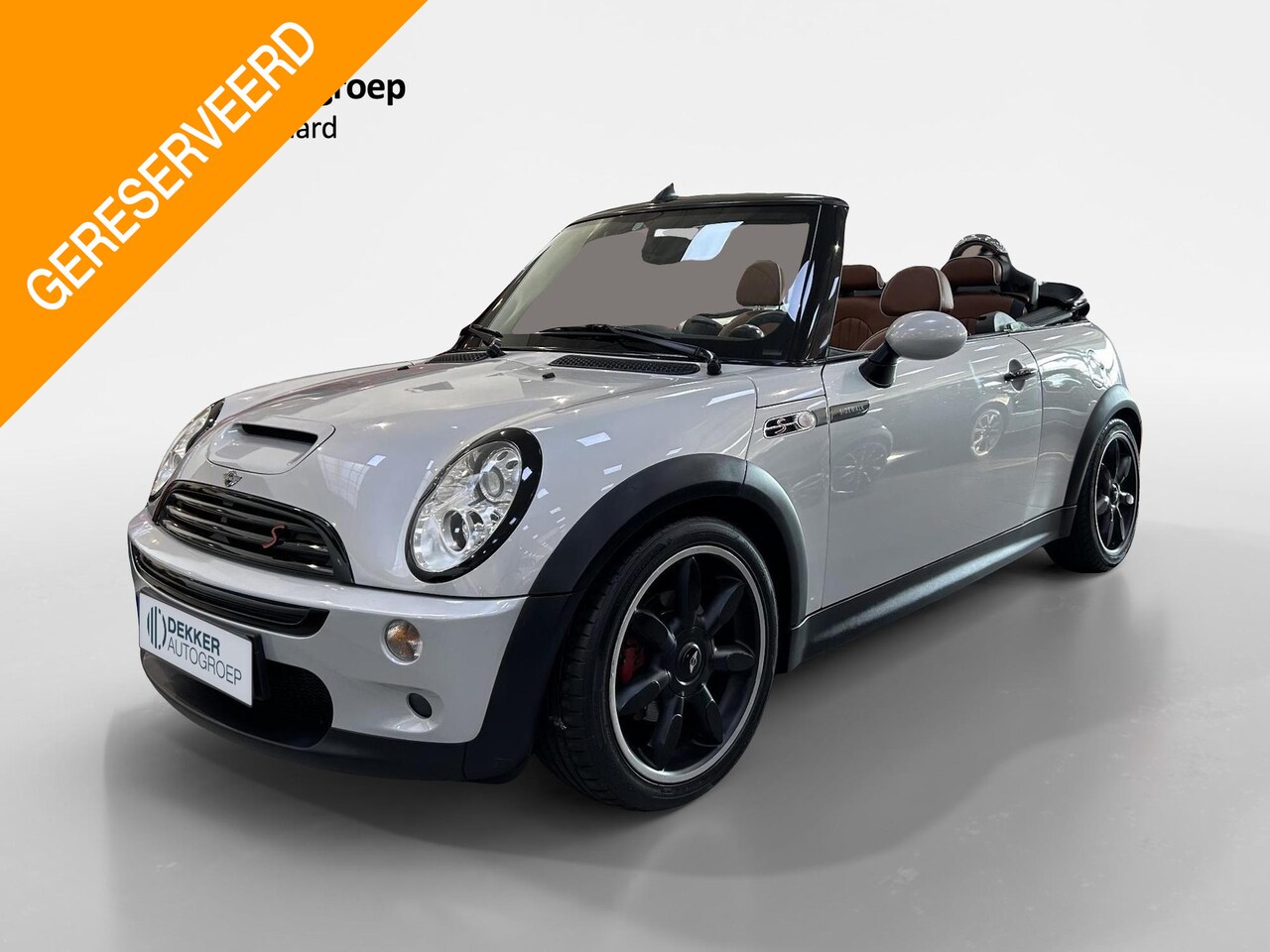 MINI Cabrio - Mini 1.6 Cooper S 170PK Sidewalk Uitvoering met Lederen bekleding - AutoWereld.nl