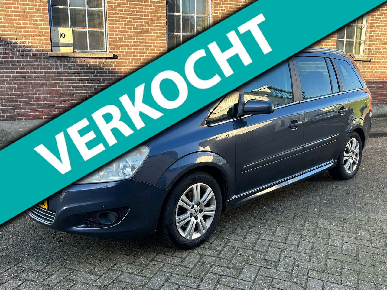 Opel Zafira - 1.8 Cosmo 2008 7-persoons! Trekhaak! Hoge instap! Pdc! Navi! - AutoWereld.nl