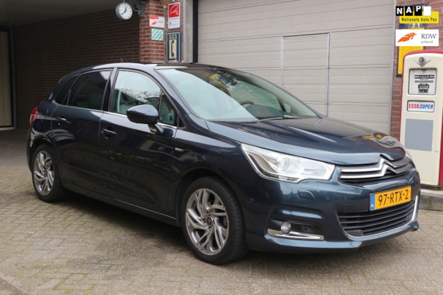 Citroën C4 - 1.6 VTi Exclusive nette en goede auto - AutoWereld.nl