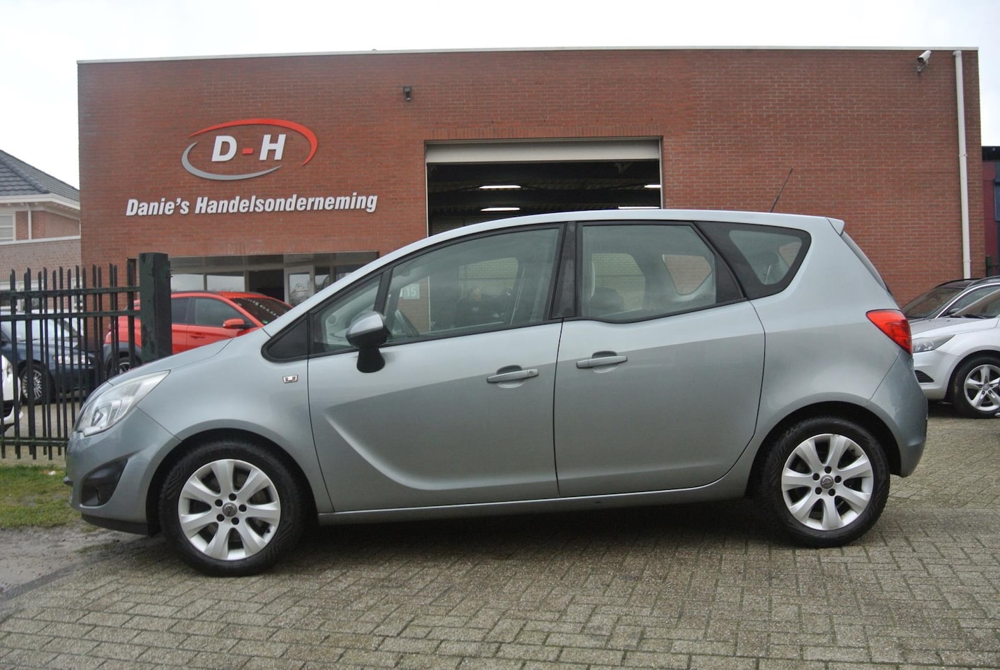 Opel Meriva - 1.4 Turbo Anniversary Edition airco apk 07-11-2026 inruil mogelijk - AutoWereld.nl