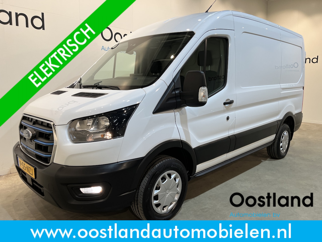 Ford E-Transit - 390 (3500 kg) L2H2 Trend 68 kWh / 100% Elektrisch !! / Airco / Cruise Control / CarPlay / - AutoWereld.nl