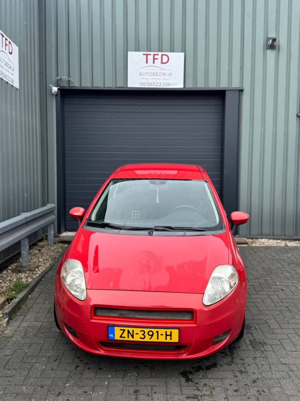 Fiat Grande Punto - 1.4-16V Dynamic 1.4-16V Dynamic - AutoWereld.nl