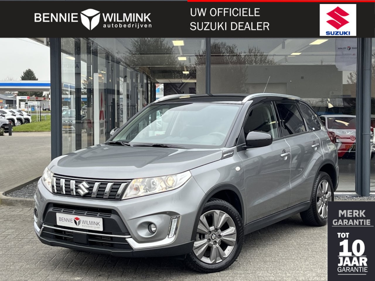 Suzuki Vitara - 1.0 Bosoterjet Select | Bi-Tone | All Seasons - AutoWereld.nl