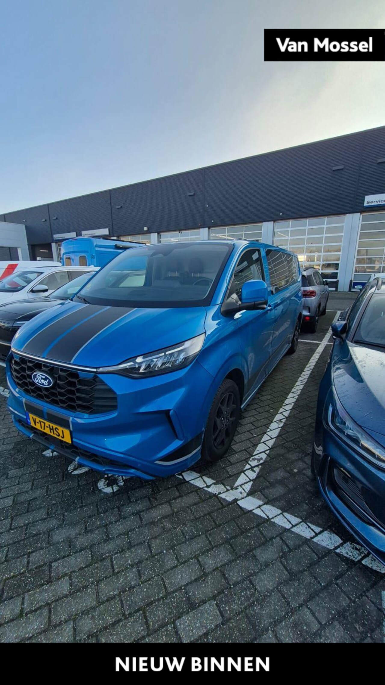 Ford Transit Custom - 300 2.0 TDCI L2H1 Sport 300 2.0 TDCI L2H1 Sport - AutoWereld.nl