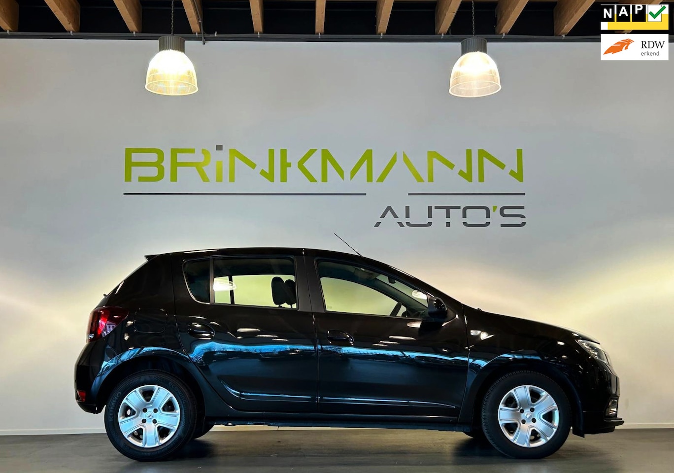 Dacia Sandero - 0.9 TCe Bi-Fuel - 1e Eign. - Airco - Cr. Control - Camera - AutoWereld.nl