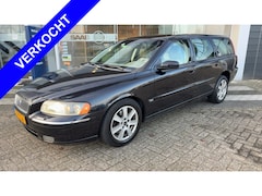 Volvo V70 - 2.5T AWD Summum DEALER ONDERHOUDEN