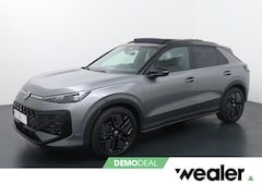 Volkswagen T-Roc - 1.5 eTsi 150pk R-Line First Edition | Panoramadak | LED Matrix | Elektr. achterklep | Harm