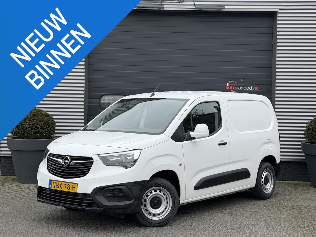 Opel Combo - 1.5D L1H1 Edition | Trekhaak | Airco | Cruise Control | - AutoWereld.nl