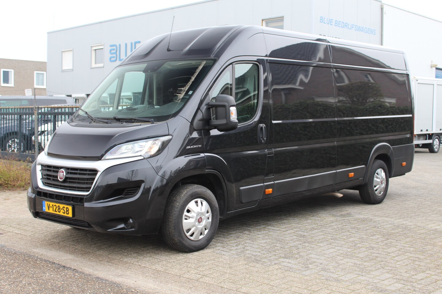Fiat Ducato - 35 2.3 MultiJet 130PK Euro6 Automaat L4H2 Luxury - AutoWereld.nl