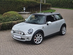 MINI Cooper - 1.6 Camden HarmanKardon/Stoelverwarm